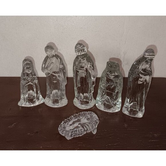 Silvestri Other - Vtg Silvestri Crystal Glass Nativity Set Iridescent 4" Mary Joseph Jesus 3 Kings